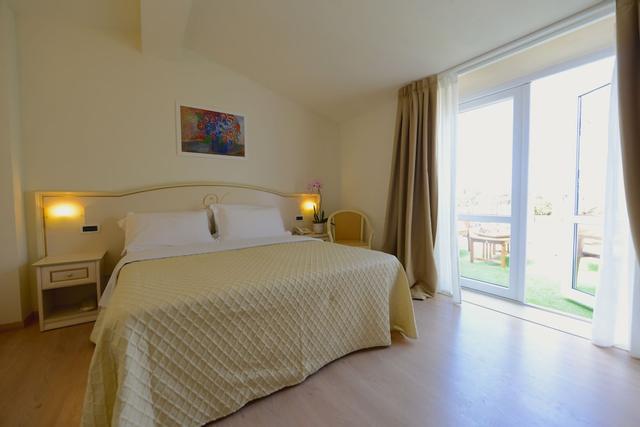 هوتل فيسكاردو