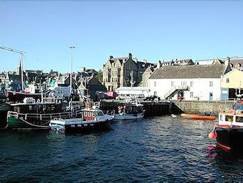 ذا سترومنيس هوتل