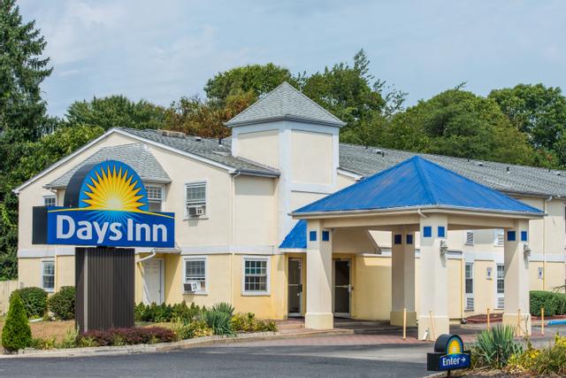 Days Inn by Wyndham Berlin Voorhees