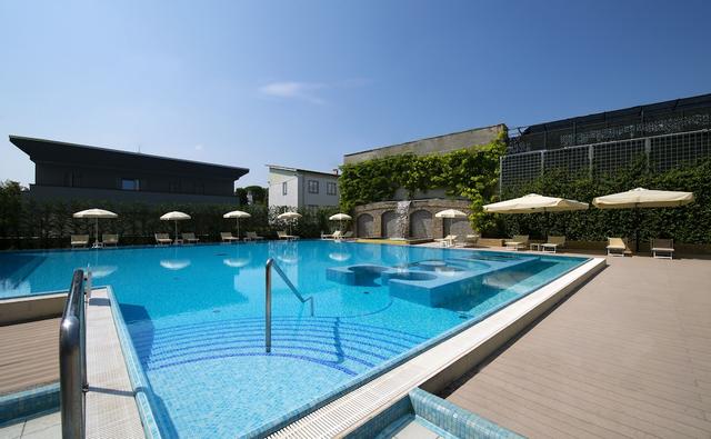 هوتل باراديسو تيرمي