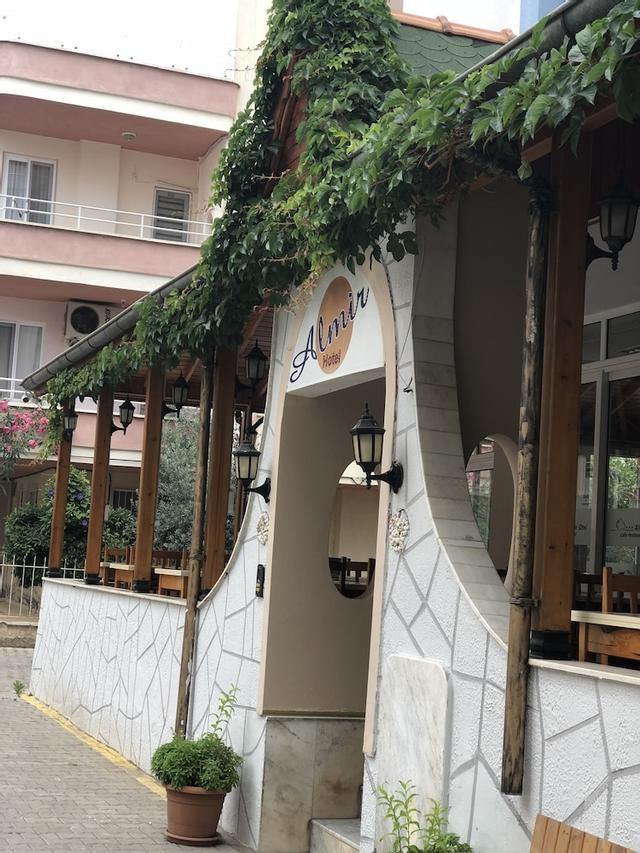 Almir Hotel