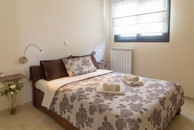 Bow Lux Apartments