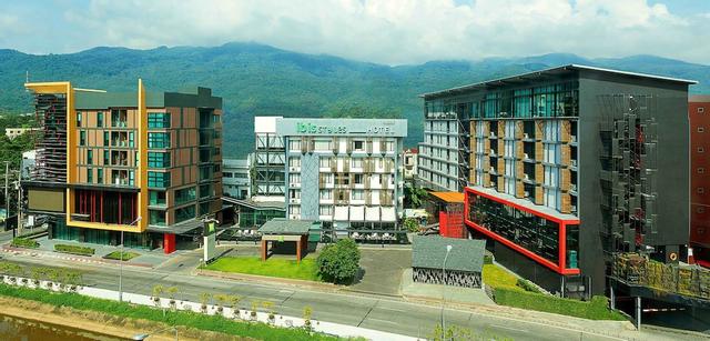 إبيس ستايلز شيانج ماي(أول سيزونز سابقًا)