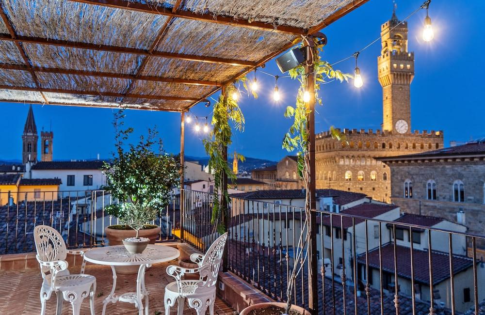 Hotel Calimala Florence