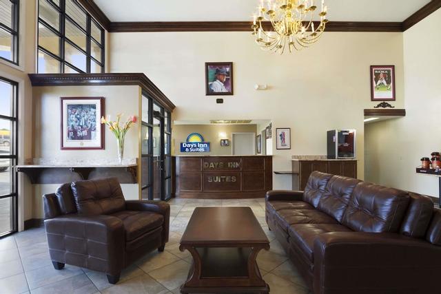 دايز إن آند سويتس باي ويندام توسكالوسا - يونيفرسيتي أوف ألاباما