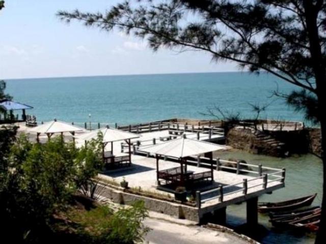 Tanjung Pesona Beach Resort & Spa
