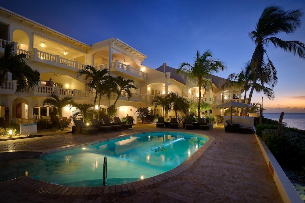 بيلمار أوشنفرونت أبارتمنتس