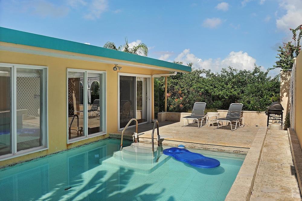 Pavilions and Pools Villa Hotel by Antilles Resorts