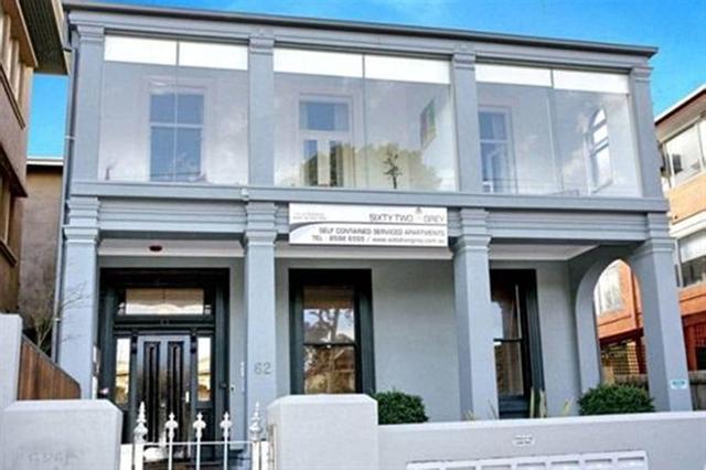 سيكستي تو أون جراي