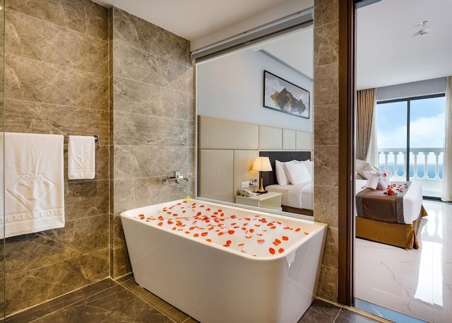 إمبريال نا ترانغ هوتل