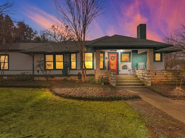 Granbury Gardens Bed & Breakfast