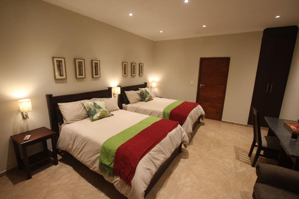 فروست فيلاز