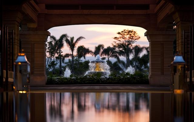 Conrad Sanya Haitang Bay