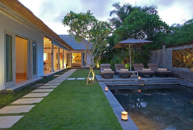 سيرين فيلاس