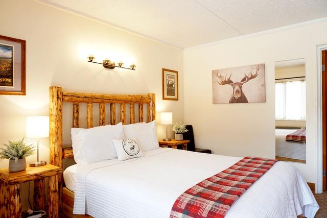 موز كريك إن