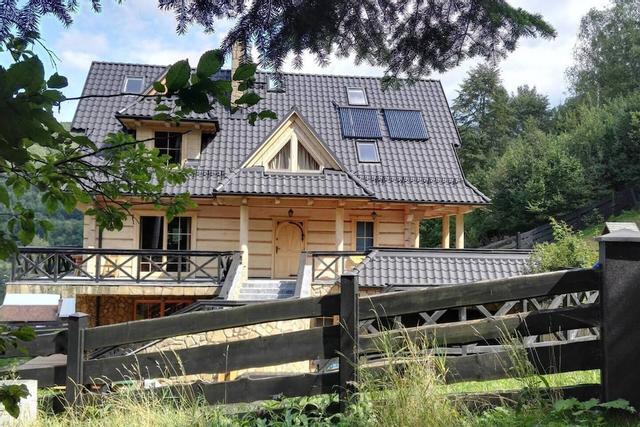 Beautiful Large Villa in Tylmanowa
