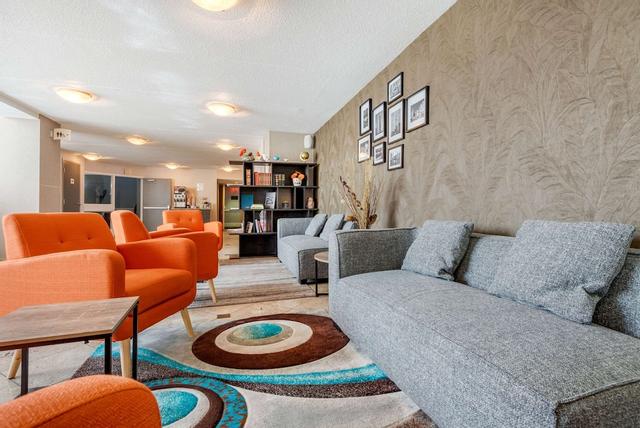 كواليتي إن آند سويتس - تورونتو ويست