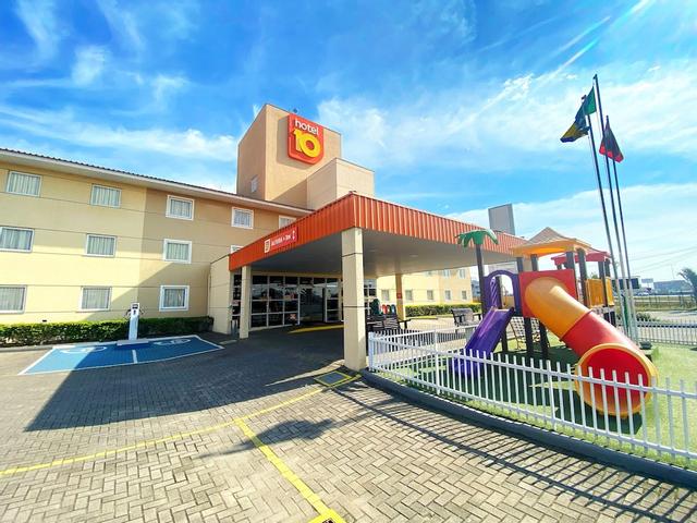 هوتل 10 إتاجاي