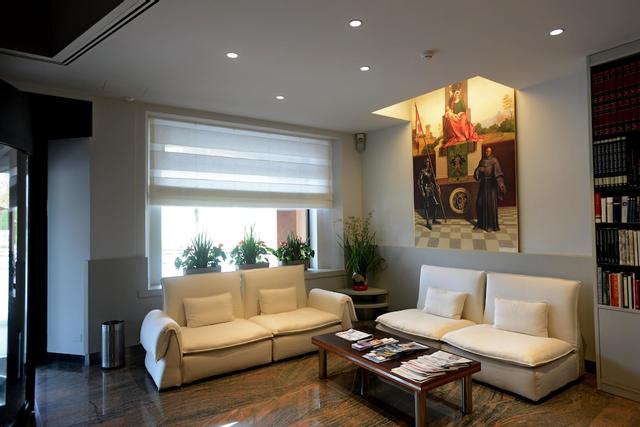 ألبيرجو روما، بي دبليو سيجنتشر كوليكشن