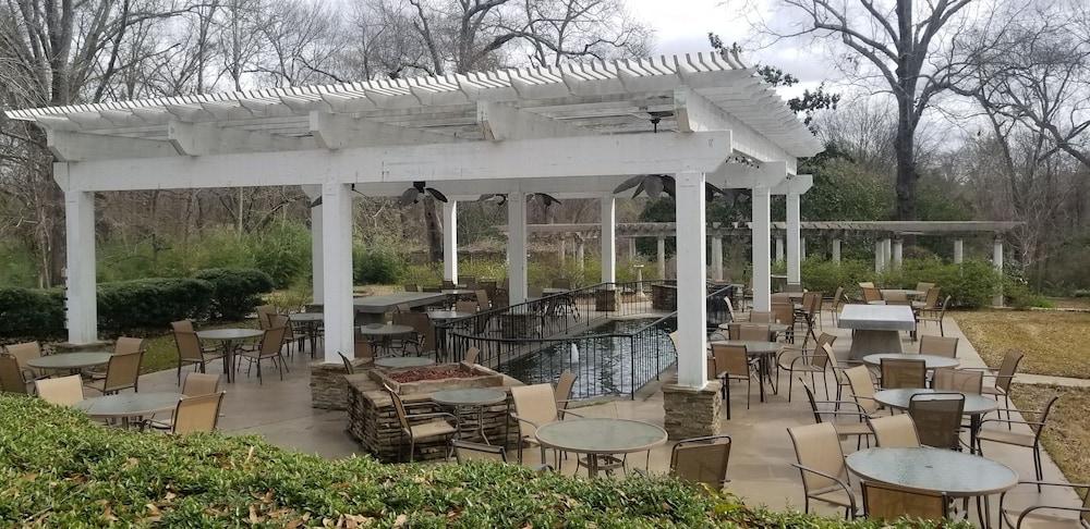 داون تاون جيست كوارترز هوتل