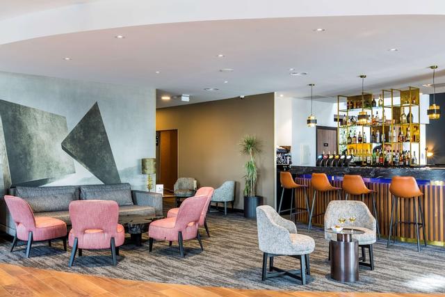 بيست ويسترن لاكواريوم أراس نورد