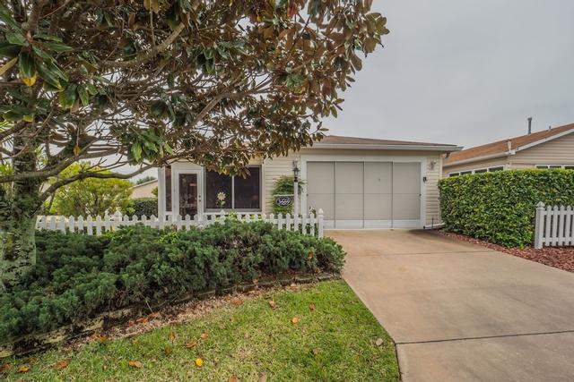 أميليا أفينيو 3669 باي وايت بيليكا نجا را