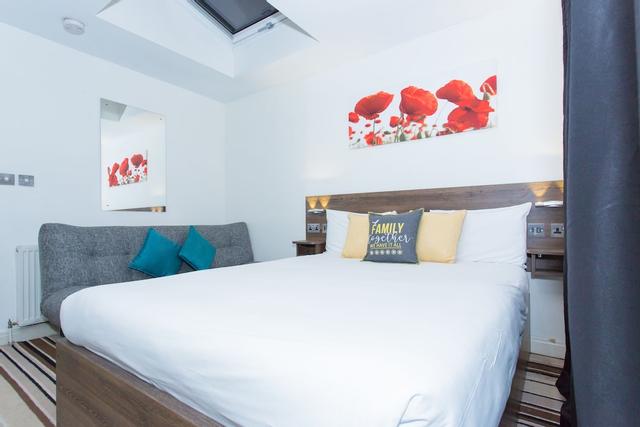 Langley Guest House