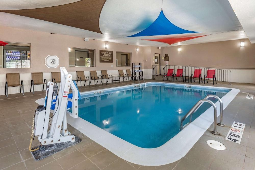 Comfort Inn Moline - Quad Cities
