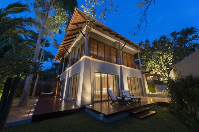 لا ميزون باي لايانا - للبالغين فقط