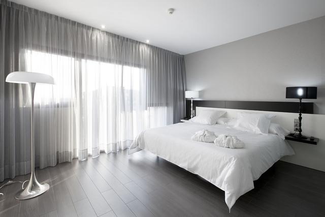 هوتل ماس مونزون