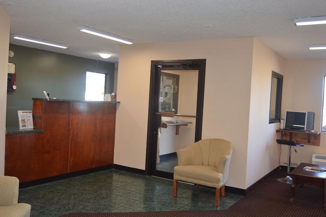 رودواي إن آند سويتس