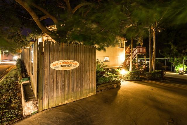 أوكلاند هيل بيد آند بريكفاست