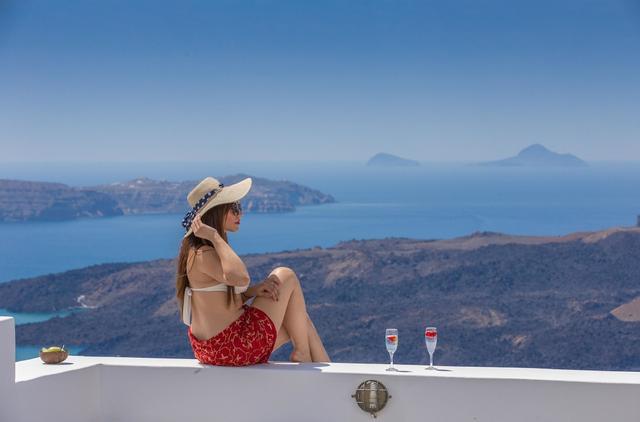 Karpimo Horizon - Caldera View with private hot tub