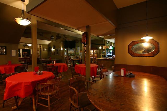 أيفي بير بي آند بي