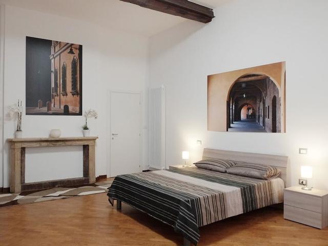 سنترو ستوريكو سويتس