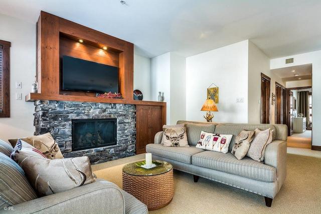 مونت تريمبلانت كانتري تشيك سكي إن / سكي أوت