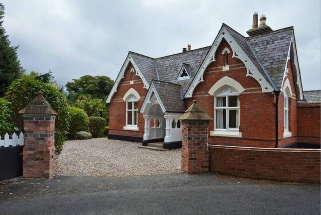 بيوتيفول أبارتمنت إن روستريفور، نورثرن آيريلاند