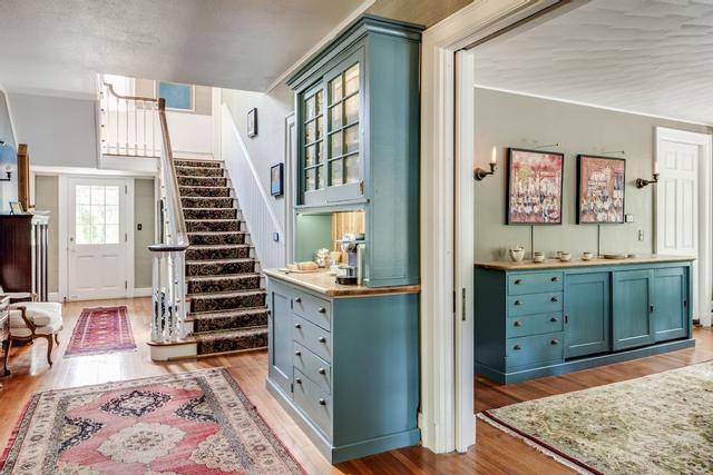 ذا أبلوود مانور