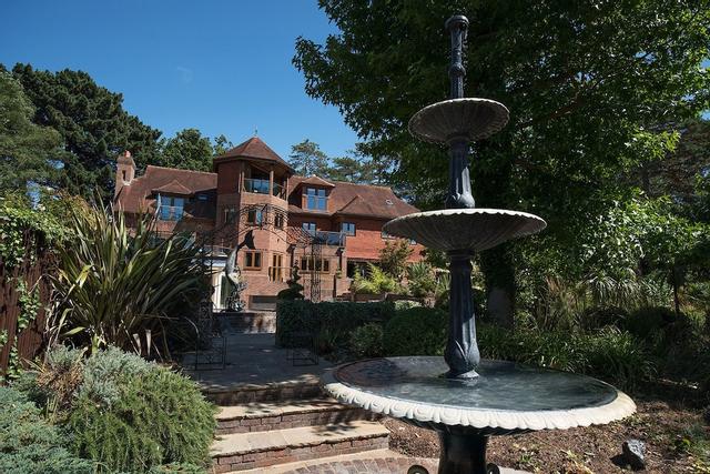 هامبل ريتريت هاوس آند لاكشري ستوديوز