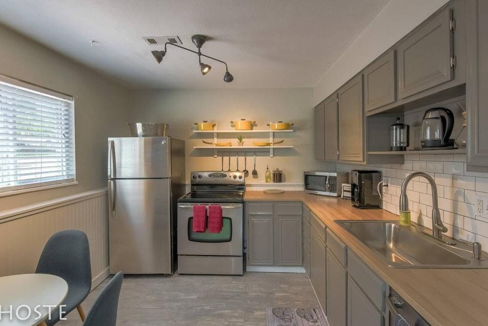 2BR Garden-level Great Outdoors Dog Friendly