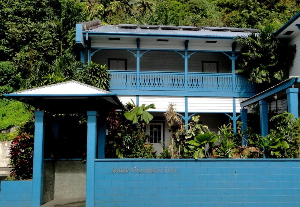 سادي تومبسون إن