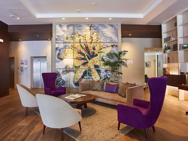 مانتو هوتل ليما - إم جاليري  كوليكشن