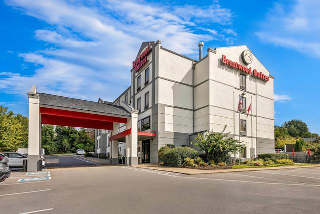 برينتوود سويتس ناشفيل ، آن أسيند كوليكشن هوتل