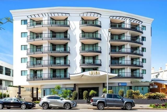 كوزمو أبارتمنت هوتل