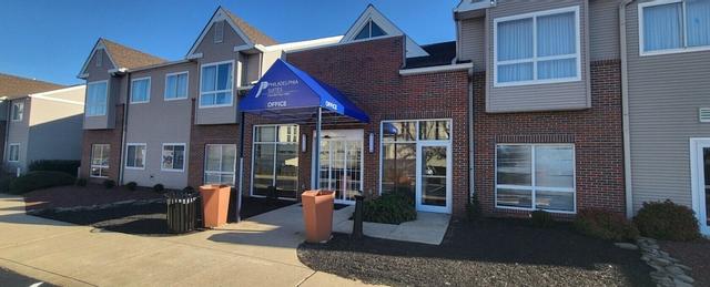 فيلادلفيا سويتس إكستنديد ستاي