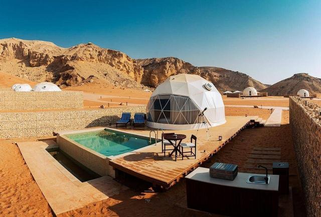 Caesar Resort  Camp