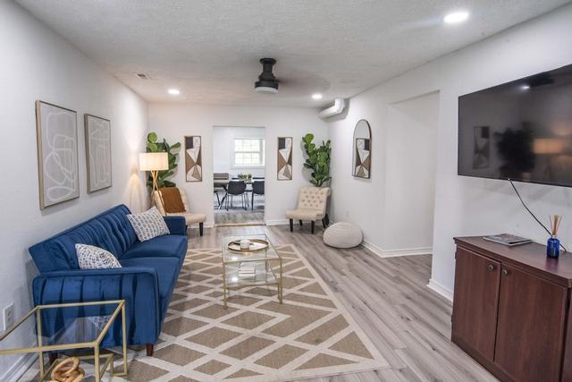 شي إس تشاليت - كوزي هوم إن مونتيجل يساسي