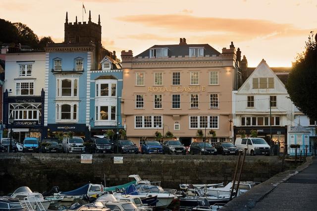 رويال كاسل هوتل