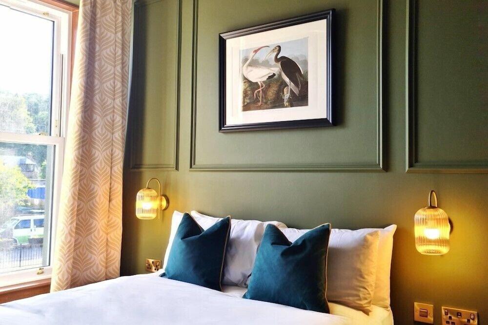 The Alyth Hotel