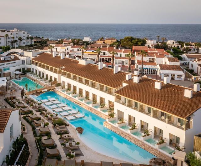 لاغو ريزورت مينوركا سويتس ديل لاجو - للبالغين فقط